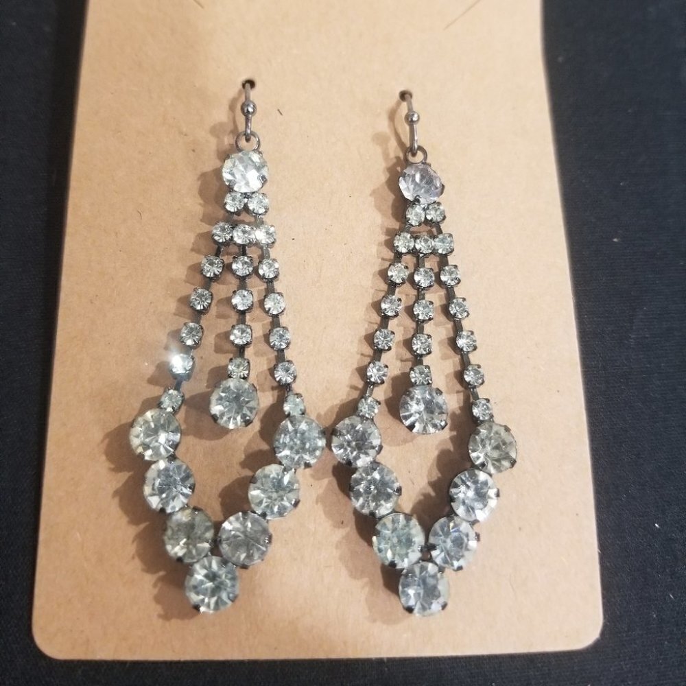 Vintage rhinestone Earrings